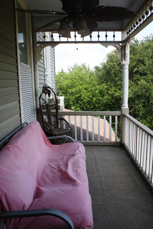 Angel's Nest Bed and Breakfast Weatherford Kamer foto