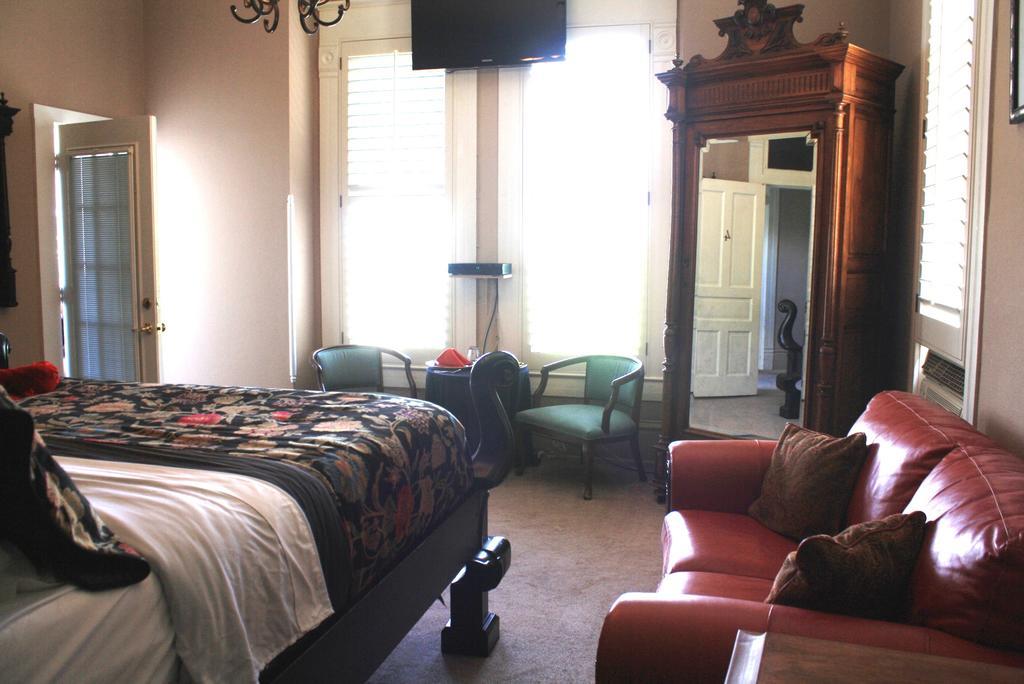 Angel's Nest Bed and Breakfast Weatherford Kamer foto